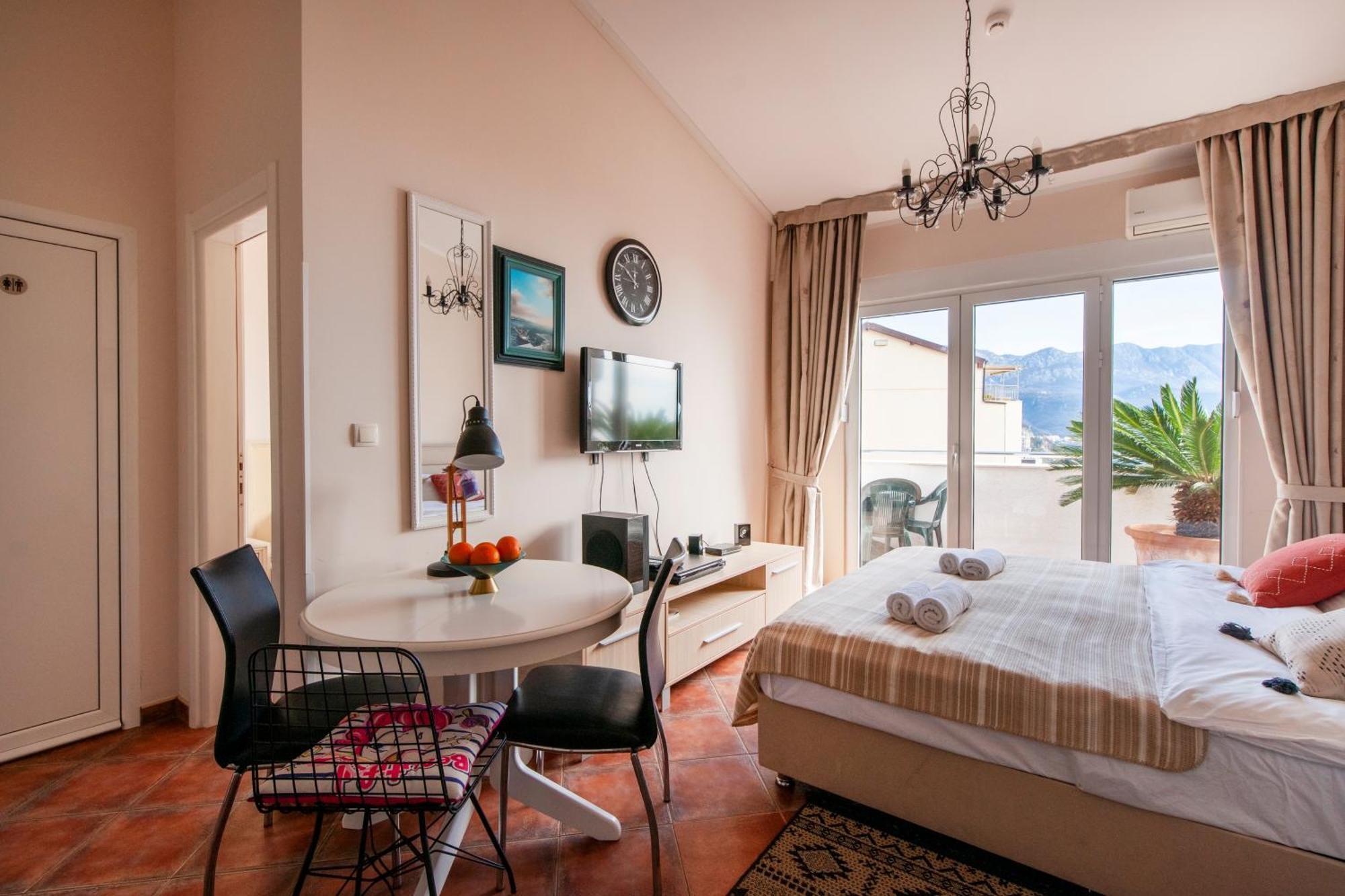 Lux M & A Apartments Budva Exterior foto